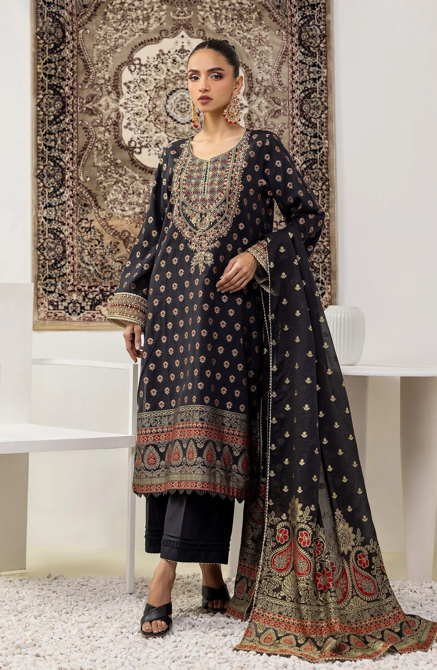 Unstitched 3 Piece Embroidered Jacquard Shirt , Cambric Pant and JACQUARD Dupatta (OTLF-23-080 BLACK)