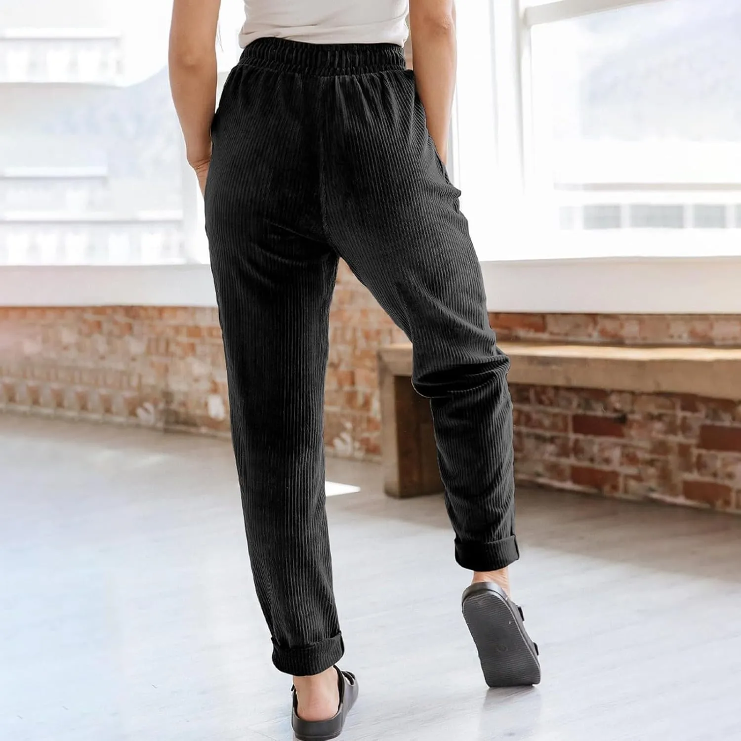 Womens Corduroy Pants Elastic High Waist Straight Leg Pants Casual Comfy Lightweight Cotton Baggy Trousers w/Pockets