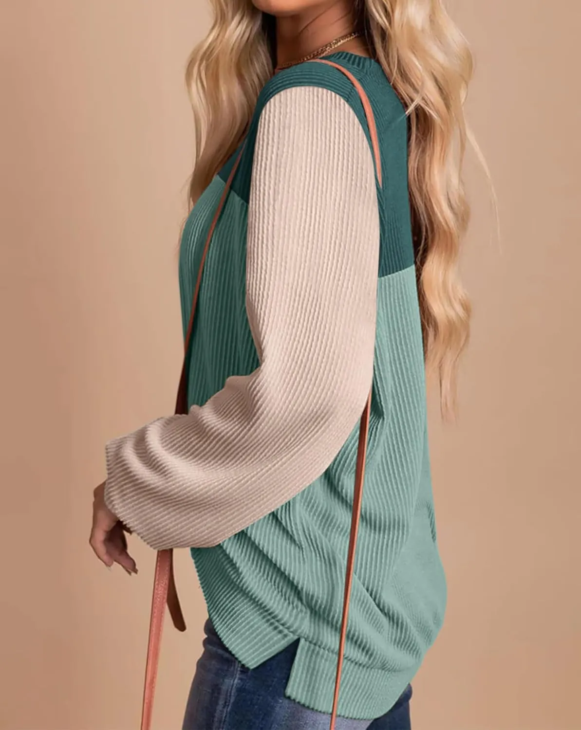 Womens Fashion Color Block Tops Crewneck Knitted Long Sleeve Shirts Casual Loose Fall Pullover with Side Slits