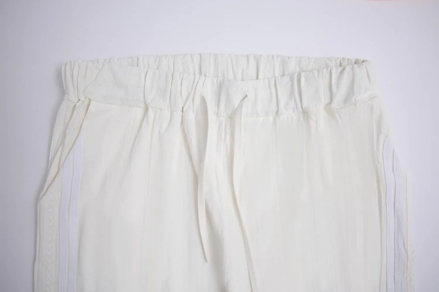 Womens Linen Pants Summer Plus Size Casual Cotton Linen Pants Drawstring Elastic Waist Cropped Trouser with Pockets